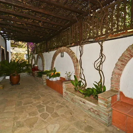 Отель Stafilos Скопелос