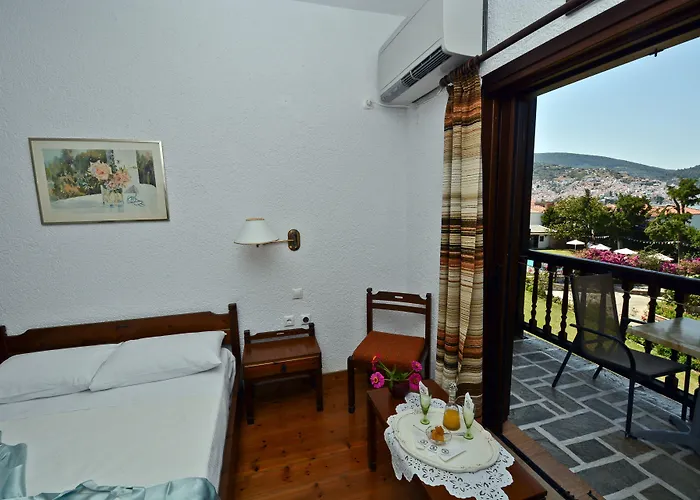Stafilos Hotel Skopelos Town