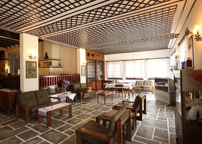 Hotel Stafilos Skopelos Town