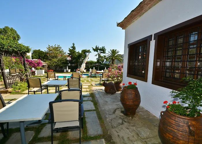 Stafilos Hotel Skopelos Town