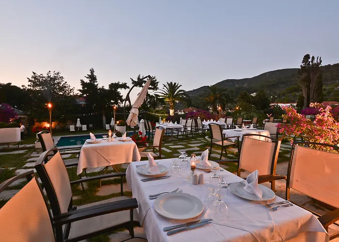 Stafilos Hotel Skopelos Town